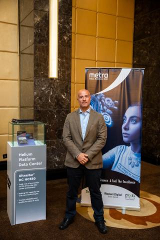 غسان ازى مدير المبيعات الاقليميى لشركة " Western Digital " مصر