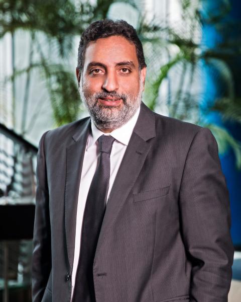 باسم مجاهد