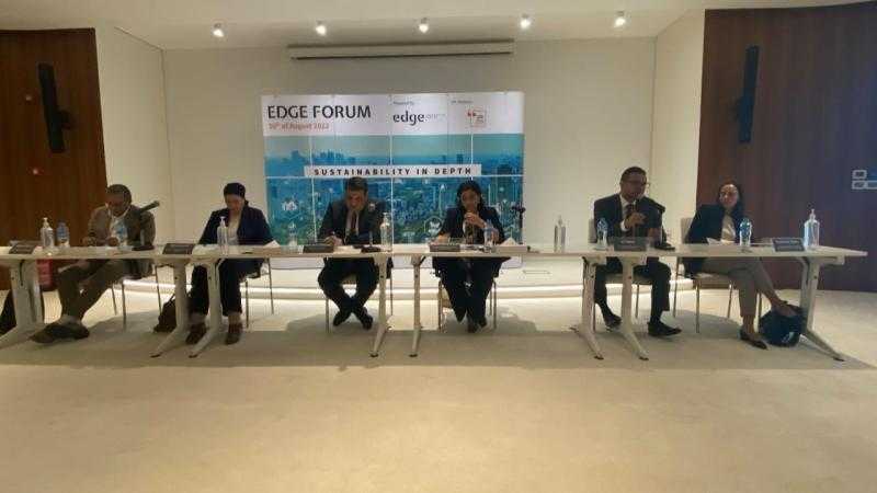 خالد فهمي: العالم  يعقد آمالا كبيرة علي قمة شرم الشيخ للمناخ لإنقاذ البشرية