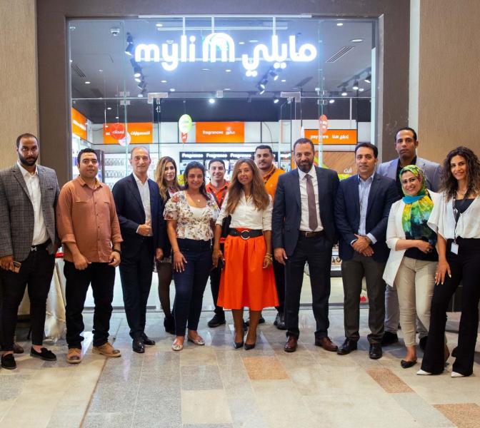 افتتاح فرع لمتاجر