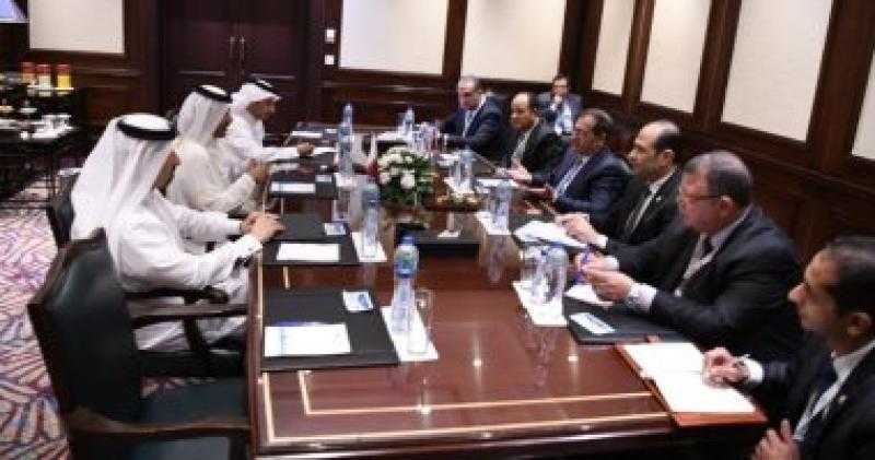 طارق الملا يعقد جلسة مباحثات مع وزير الطاقة القطرى لبحث مشروعات التعاون المشترك