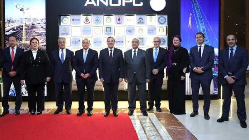 «البنك الأهلي» المستشار المالي ووكيل التمويل في إنشاء مجمع التكسير الهيدروجيني بأسيوط