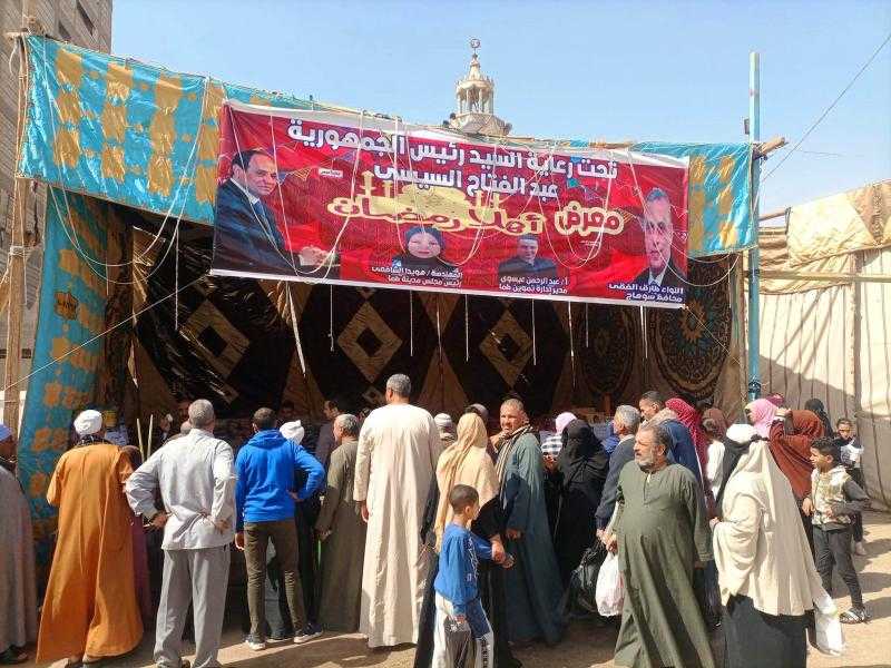 إفتتاح معرض ” أهلا رمضان ” بمدينة طما .. وإقبال جماهيري على المعرض مع بداية الشهر الكريم