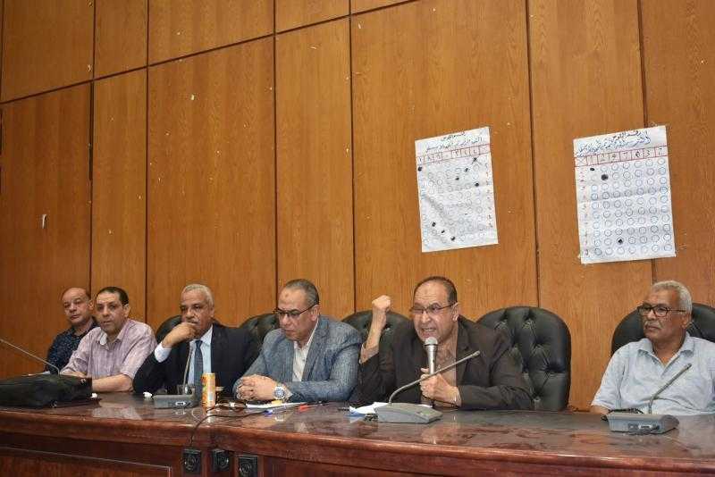 الدكتور ياسر محمود يشهد اللقاء التدريبي لرؤساء لجان امتحانات الثانوية العامة بسوهاج