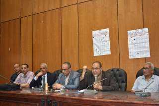 الدكتور ياسر محمود يشهد اللقاء التدريبي لرؤساء لجان امتحانات الثانوية العامة بسوهاج