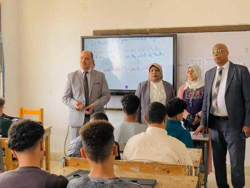 الإسكندرية  : بتوجيهات السيد الوزير محمد عبد اللطيف وزير التربية والتعليم والتعليم الفني والسيد الفريق أحمد خالد حسن سعيد محافظ الإسكندرية بمتابعة انتظام سير العملية التعليمية