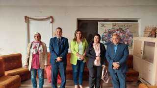 قصرثقافة طهطا بسوهاج يستضيف شخصيات من مسؤلى الوزارات تحت شعار المبادرة الكبرى... قصرثقافة طهطا بسوهاج يستضيف شخصيات من مسؤلى الوزارات تحت شعار المبادرة الكبرى احم بيتك