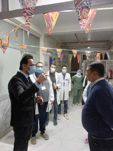 دويدار يجري زيارة مفاجئة لمستشفى حميات سوهاج للإطمئنان علي سير و انتظام العمل و جودة الخدمة الصحية المقدمة
